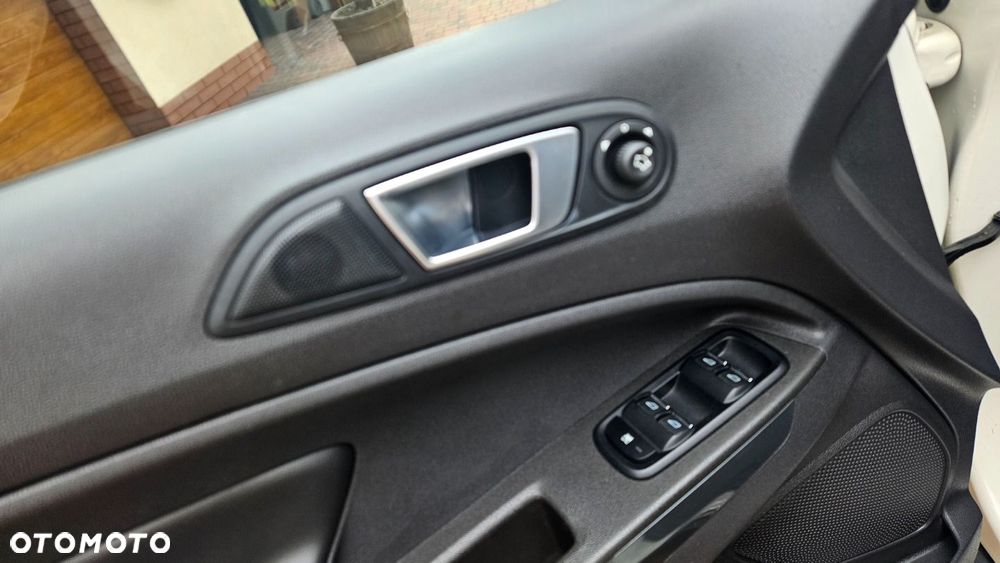 Ford EcoSport 1.0 EcoBoost TITANIUM - 18