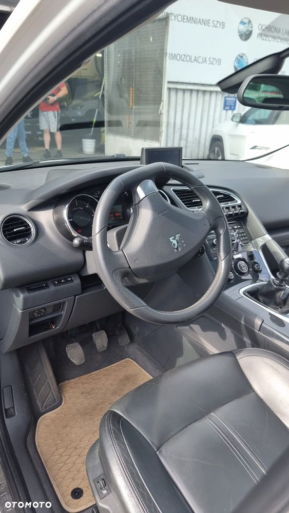 Peugeot 3008 HDi FAP 150 Premium - 10