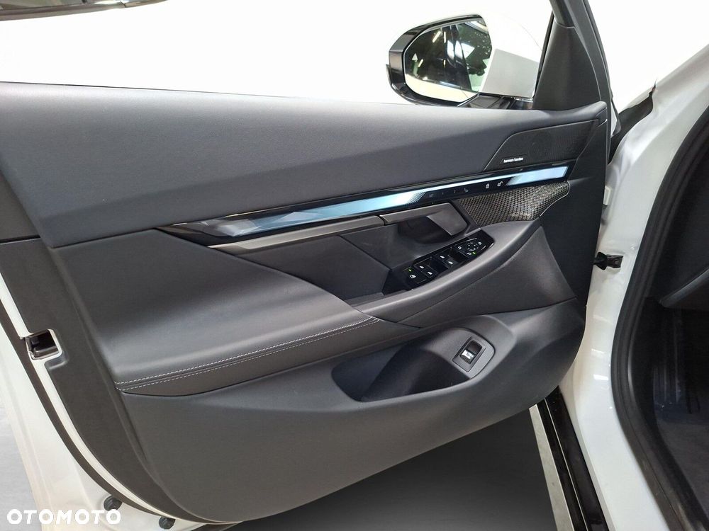 BMW Seria 5 - 12