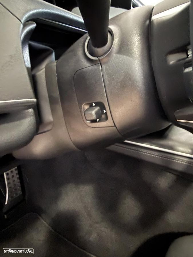 Mercedes-Benz E 300 de 4Matic All-Terrain - 11