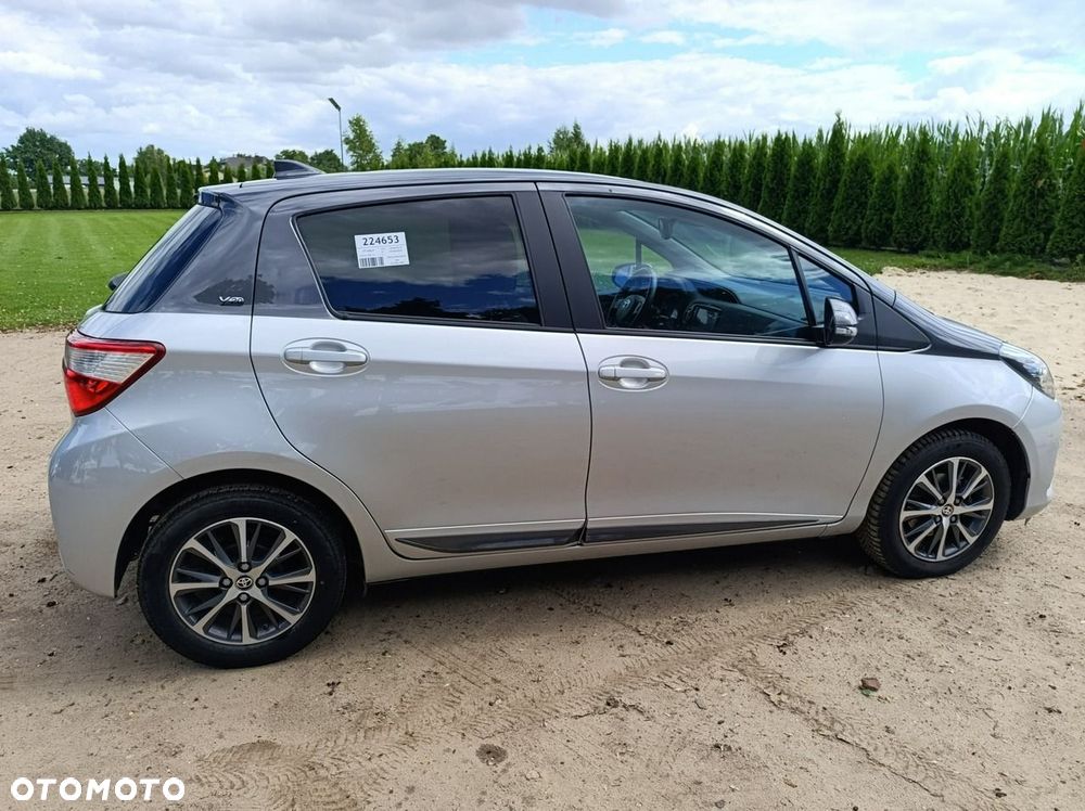 Toyota Yaris - 26
