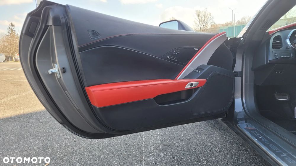 Chevrolet Corvette Stingray 3LT 6.2 V8 Automatik - 31