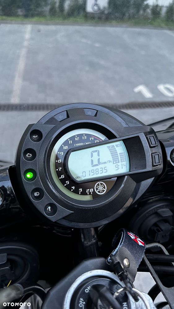 Yamaha FZ6 - 7