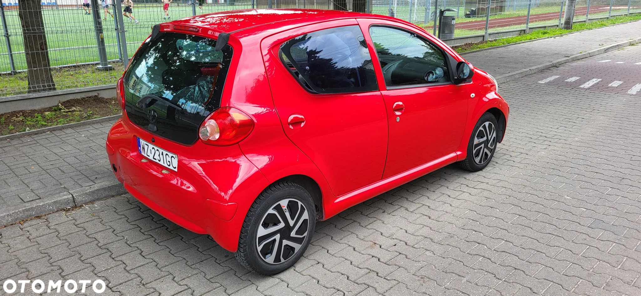 Toyota Aygo CoolRed - 4