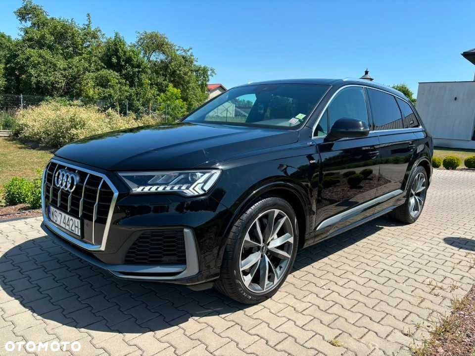 Audi Q7 - 1