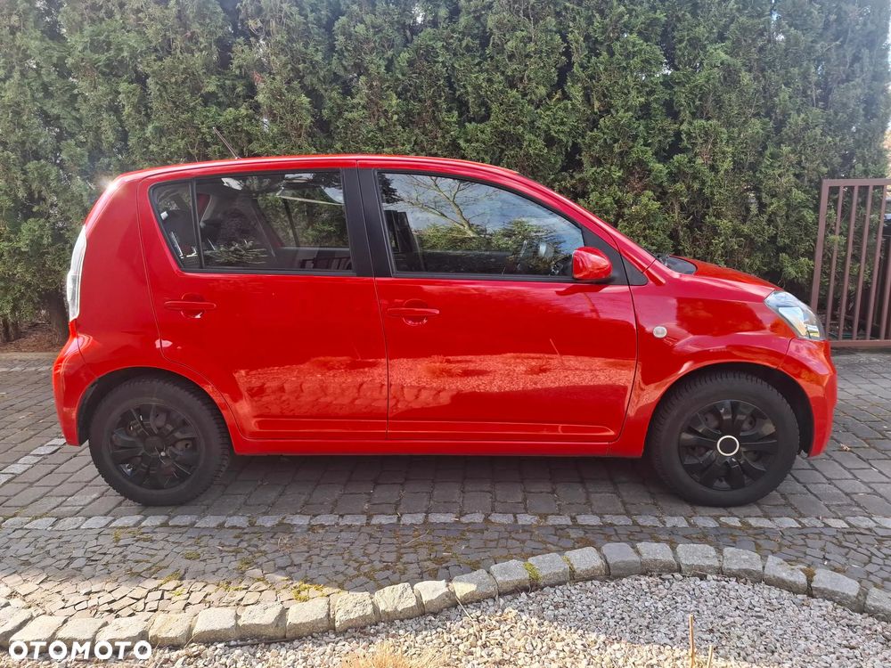 Daihatsu Sirion 1.3 - 2
