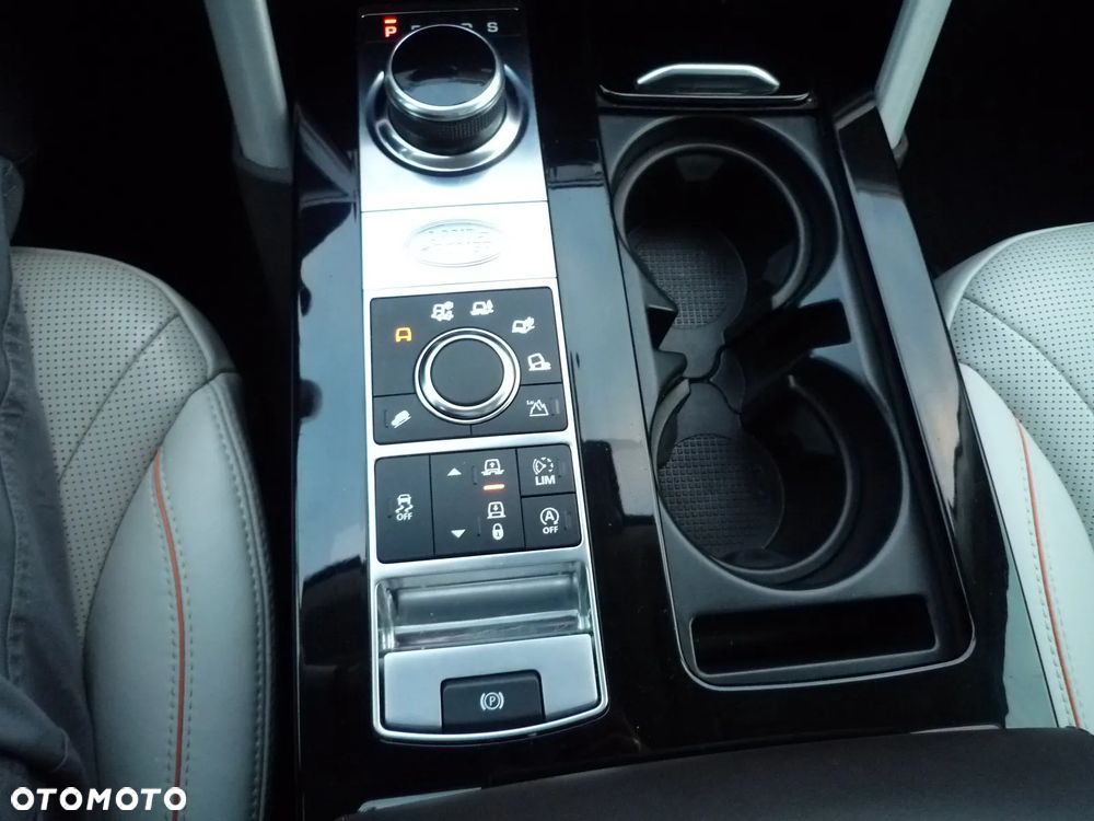 Land Rover Discovery 2.0 Sd4 SkyView Edition - 31