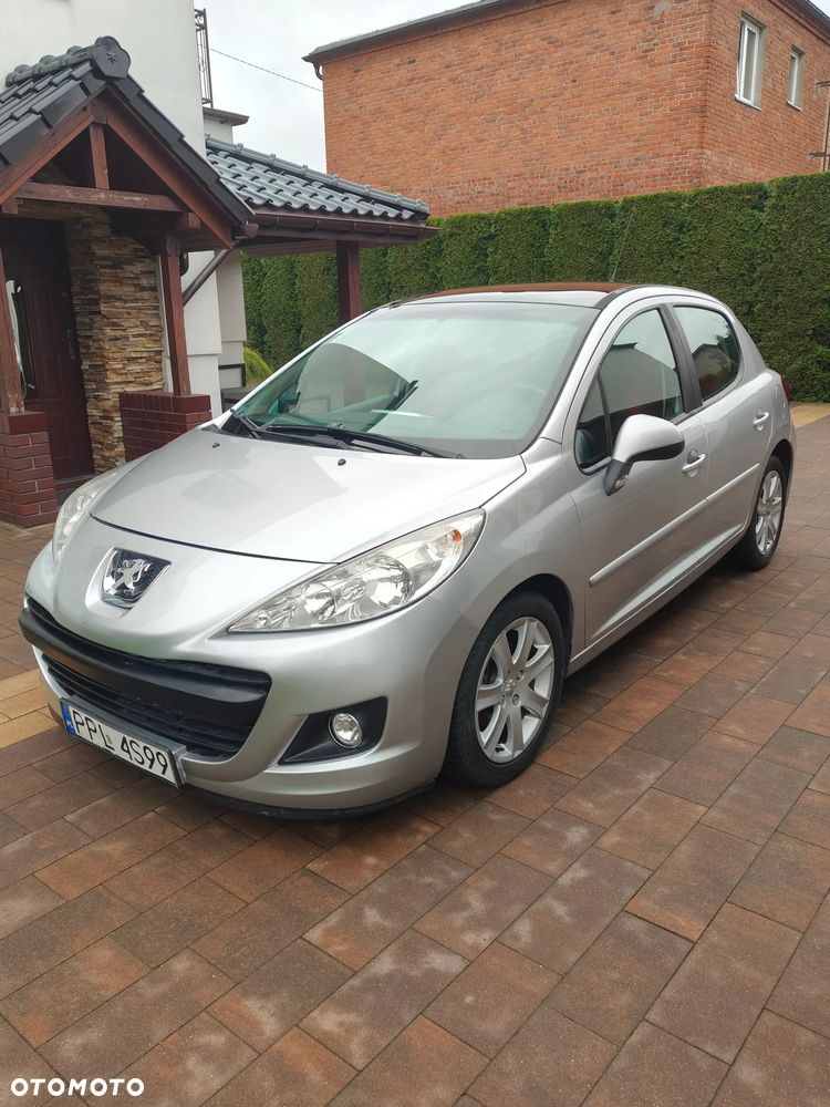 Peugeot 207 - 2