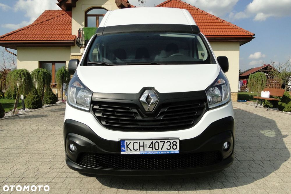 Renault Trafic - 2