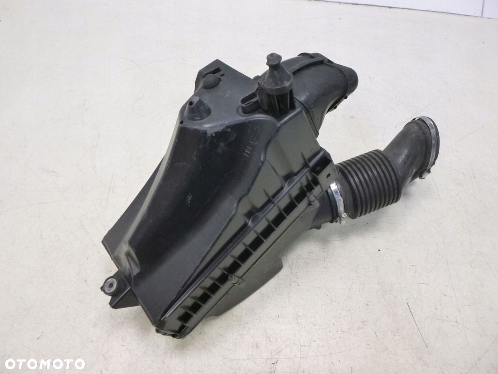 OBUDOWA FILTRA POWIETRZA JAGUAR XF X250 5.0 - 5