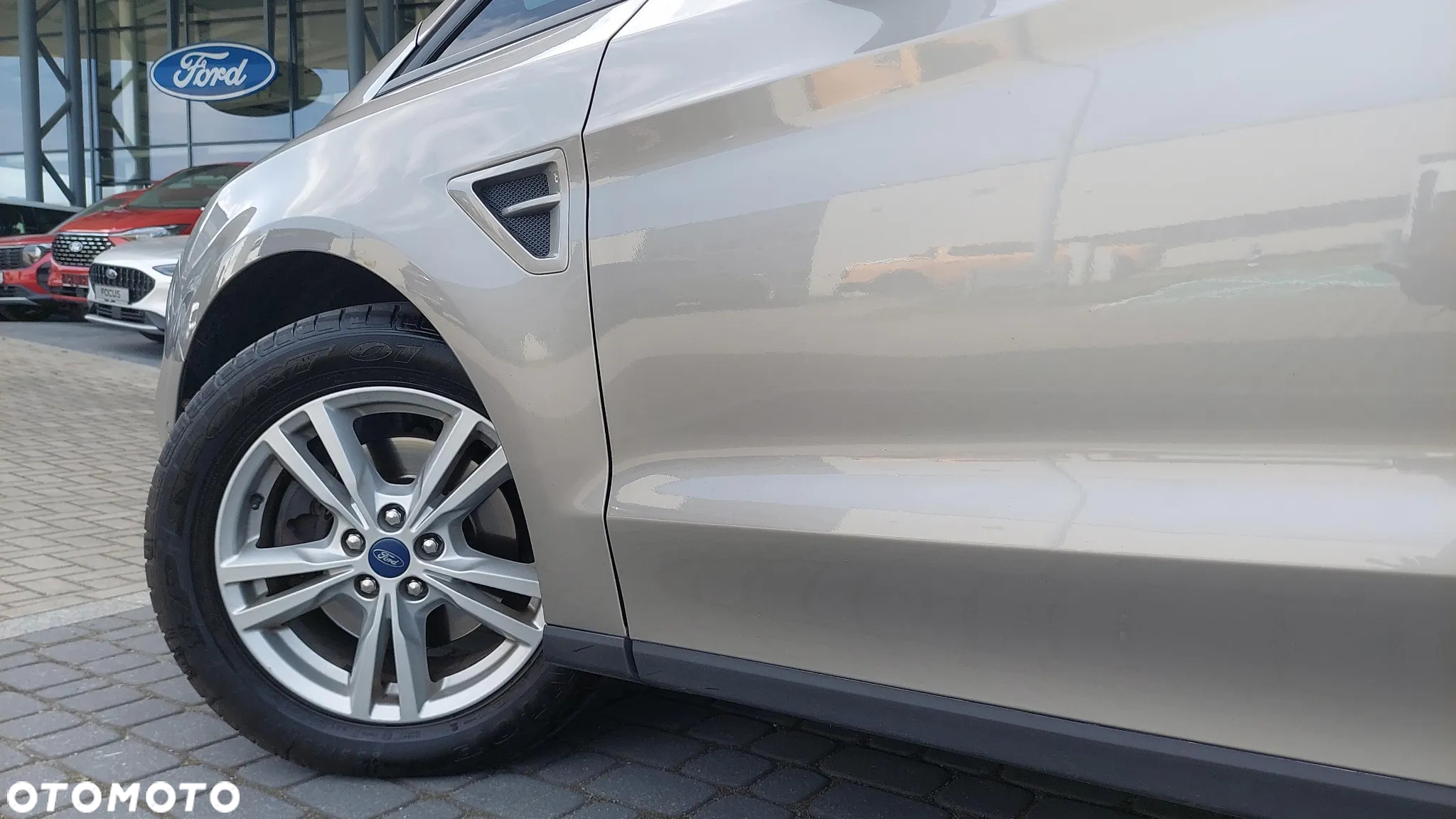 Ford S-Max - 33