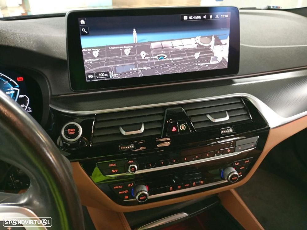 BMW 520 e Pack M - 7