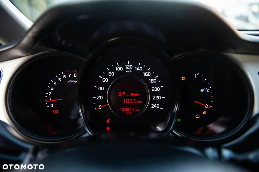Kia Ceed - 21