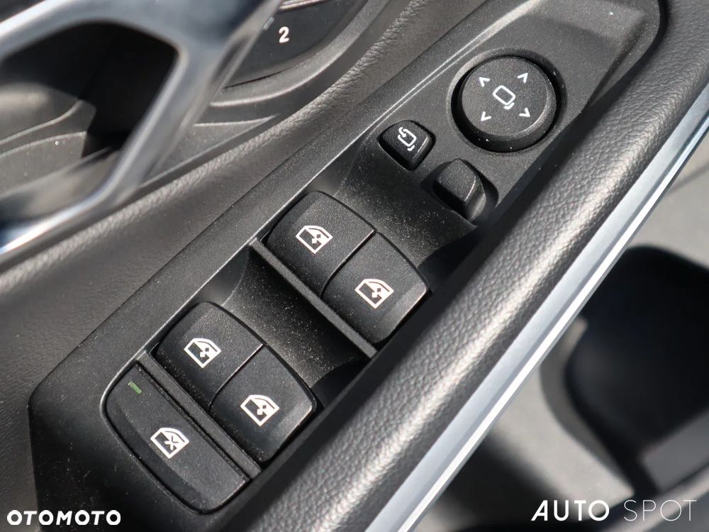 BMW Seria 3 320d xDrive M Sport - 17