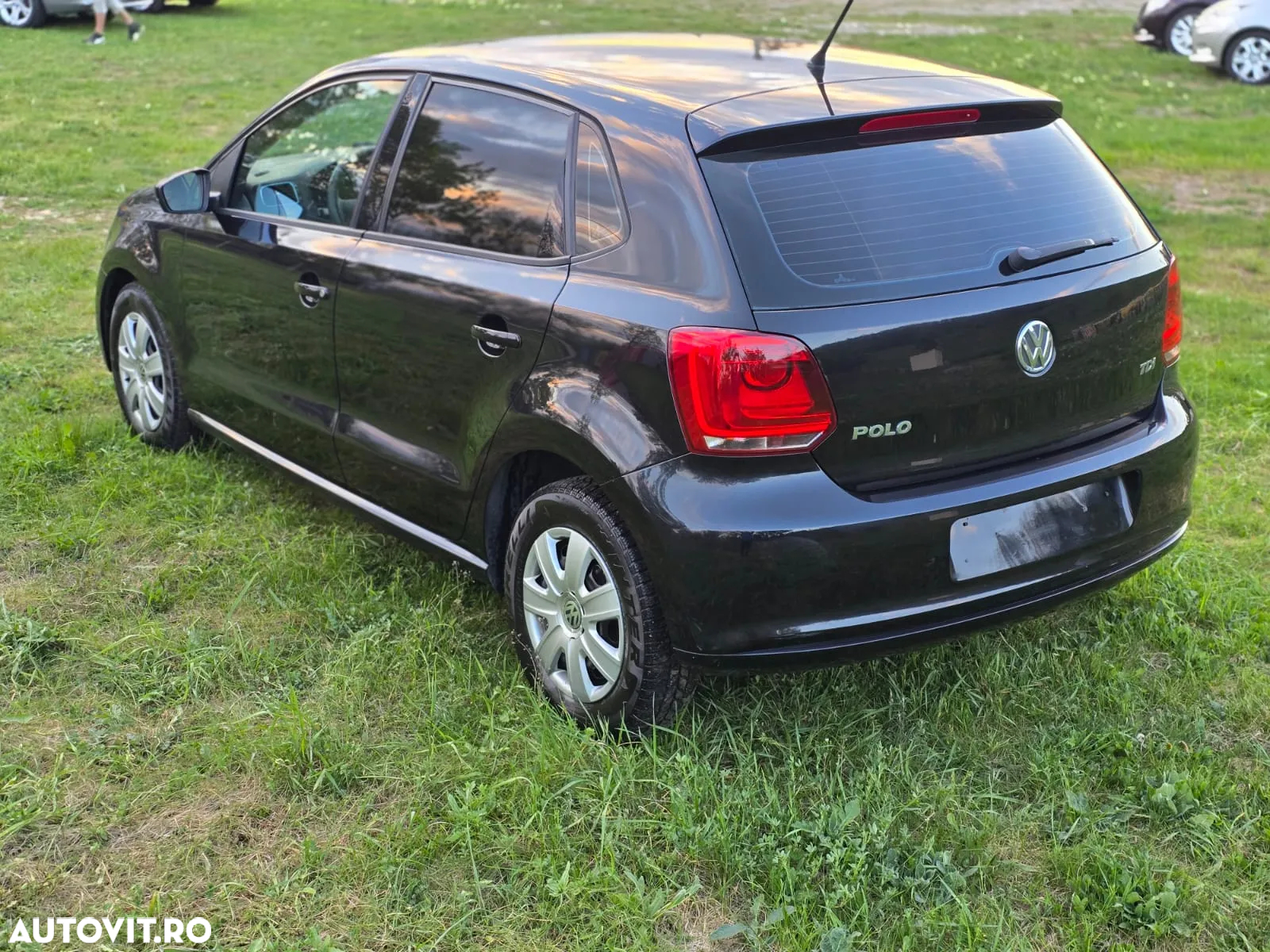 Volkswagen Polo 1.6 TDI CR DPF Comfortline - 12
