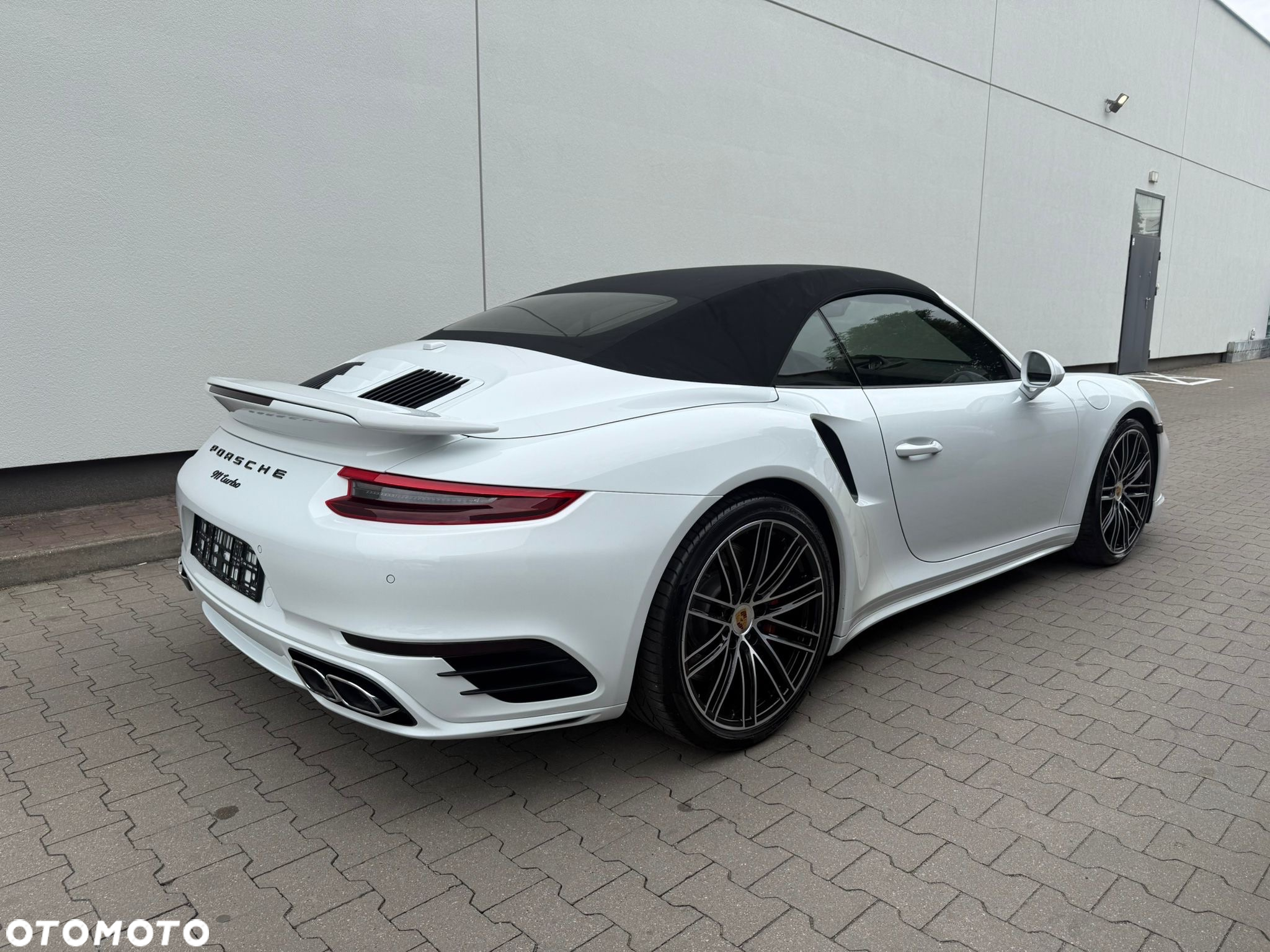 Porsche 911 - 18