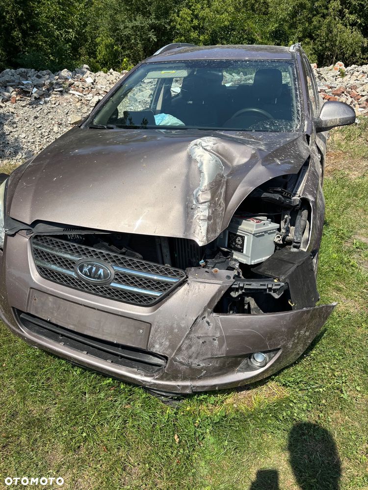 Kia Ceed 1.6 Crdi Comfort + - 10