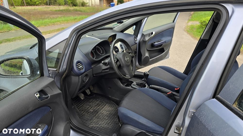 Opel Corsa 1.4 16V Edition - 19