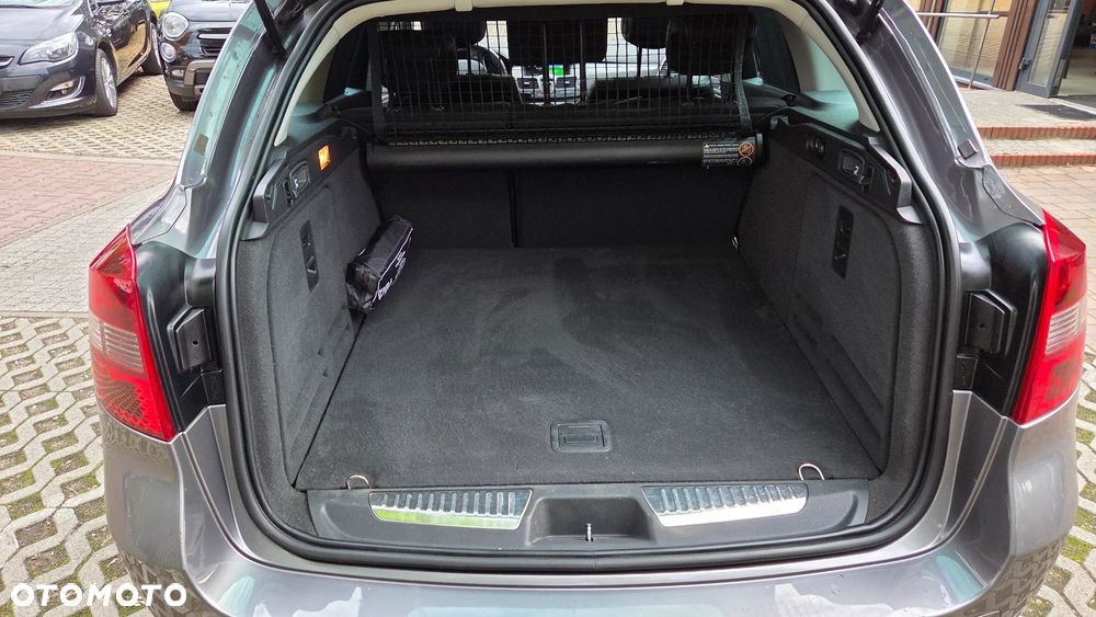 Renault Laguna dCi 150 FAP Start-Stop Paris - 18