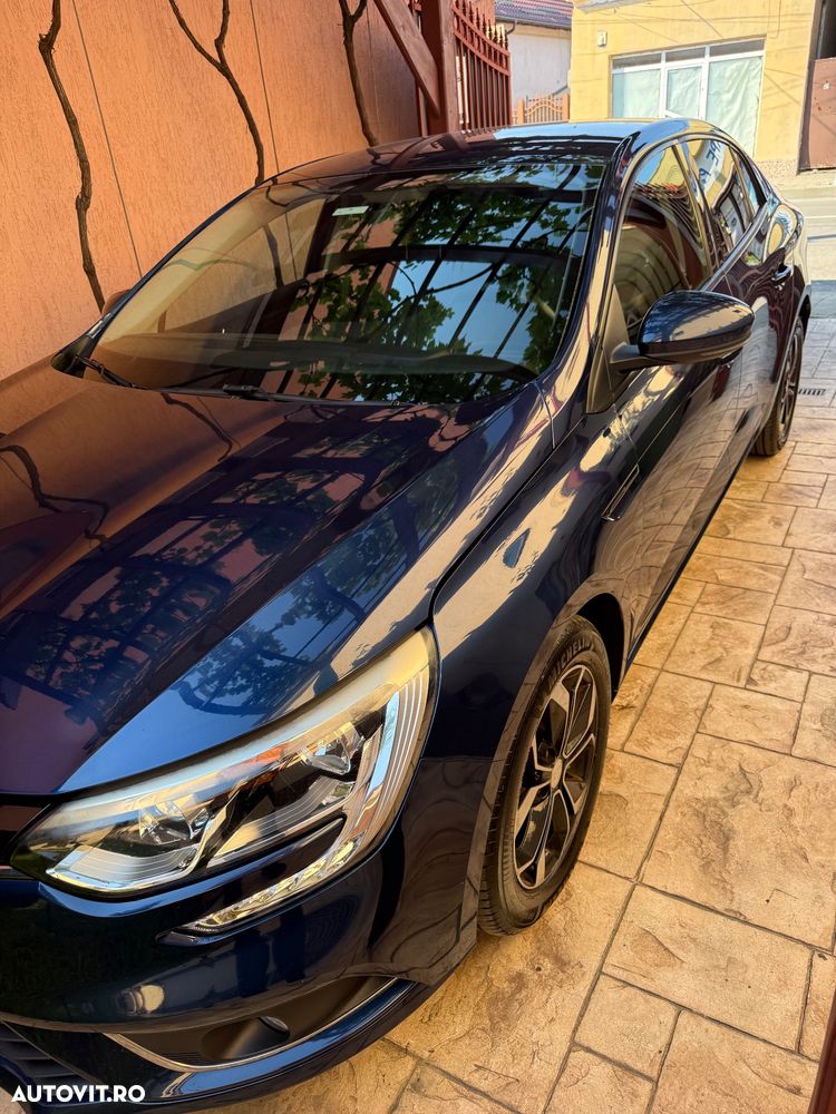 Renault Megane TCe Business - 3