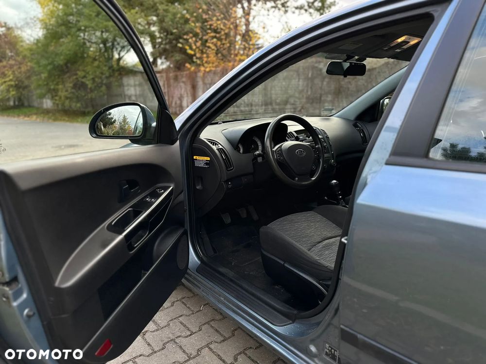 Kia Ceed Cee'd 1.6 Optimum - 8