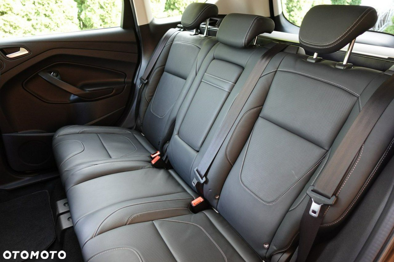 Ford Kuga - 26