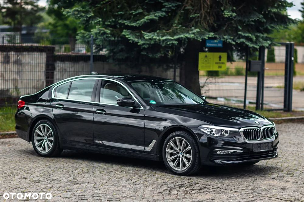 BMW Seria 5 520d Luxury Line - 7