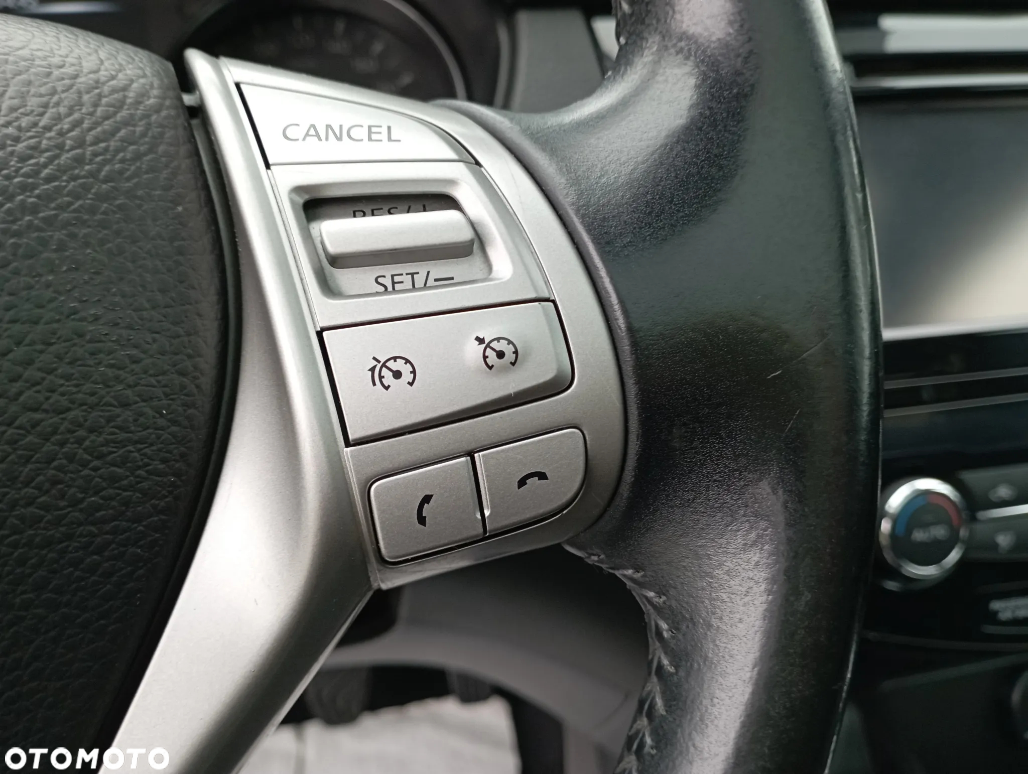 Nissan Qashqai - 24