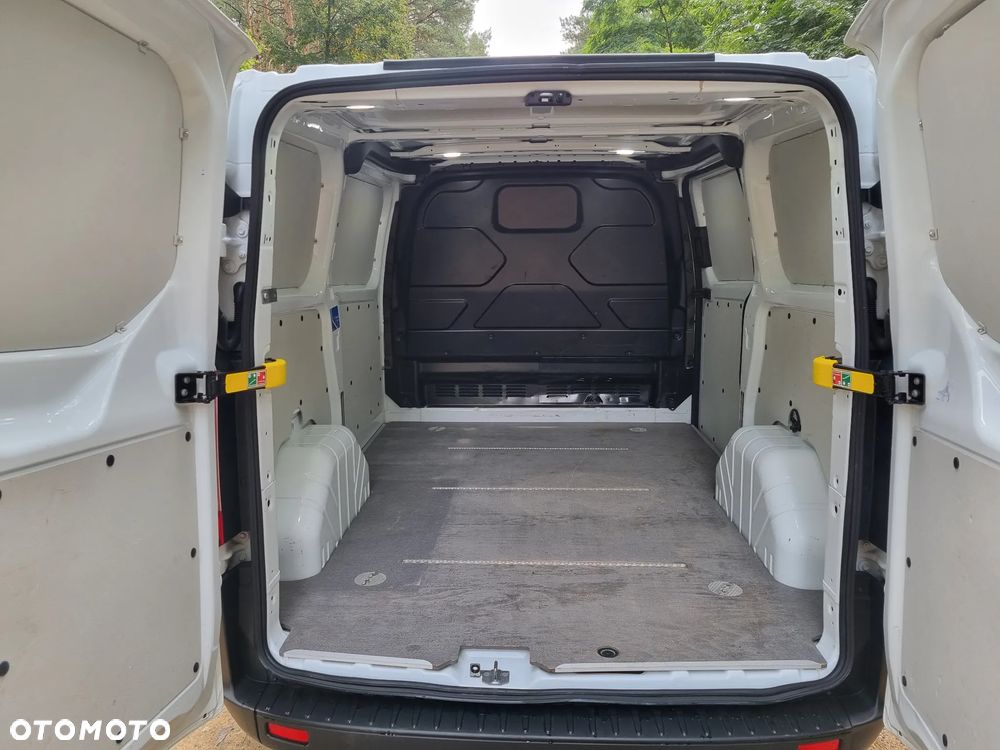 Ford Transit Custom - 18
