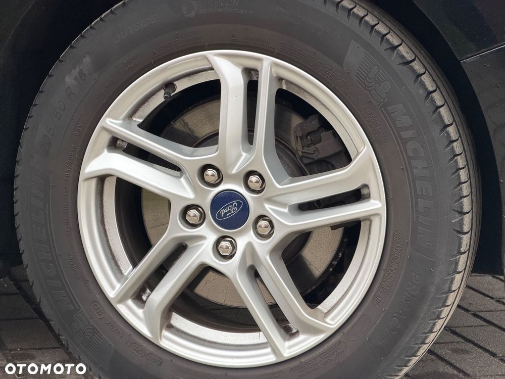 Ford Focus 1.5 EcoBlue Titanium - 4