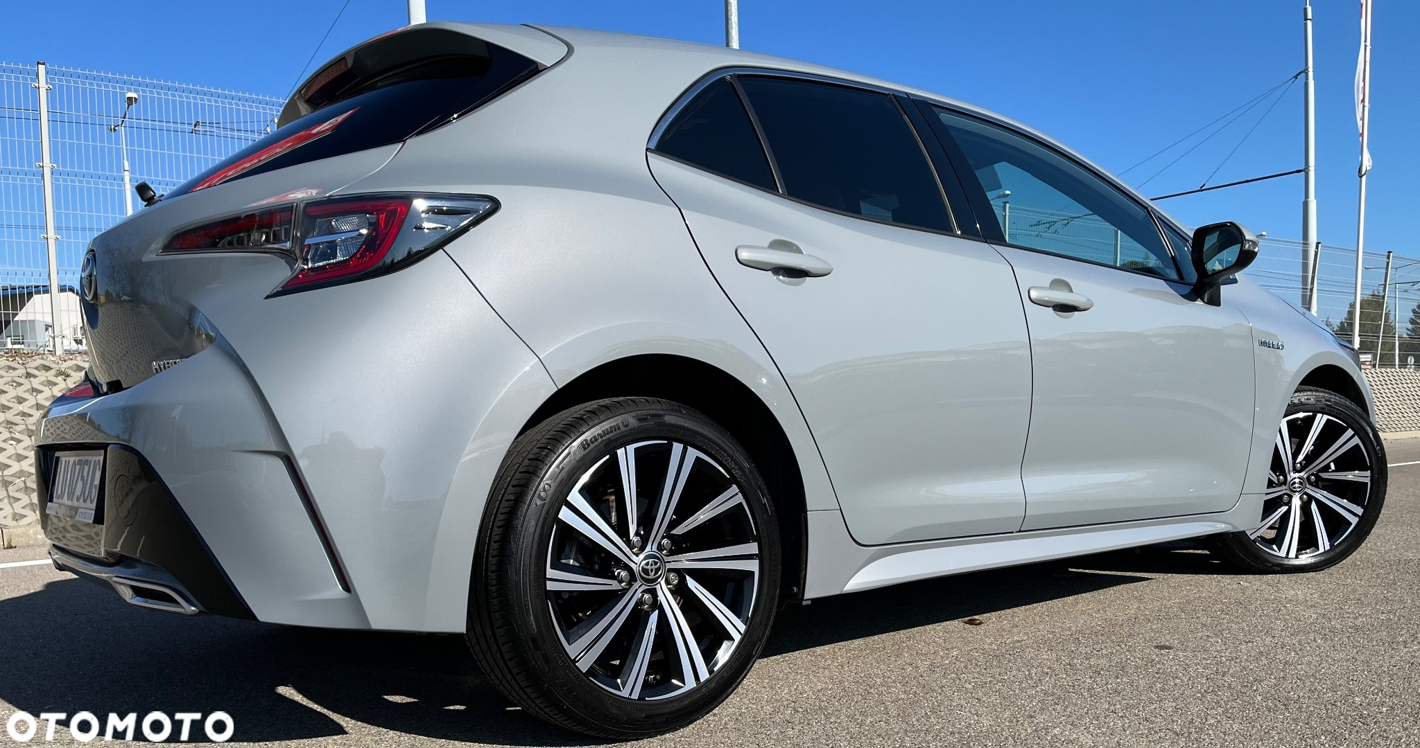 Toyota Corolla 2.0 Hybrid Comfort - 5