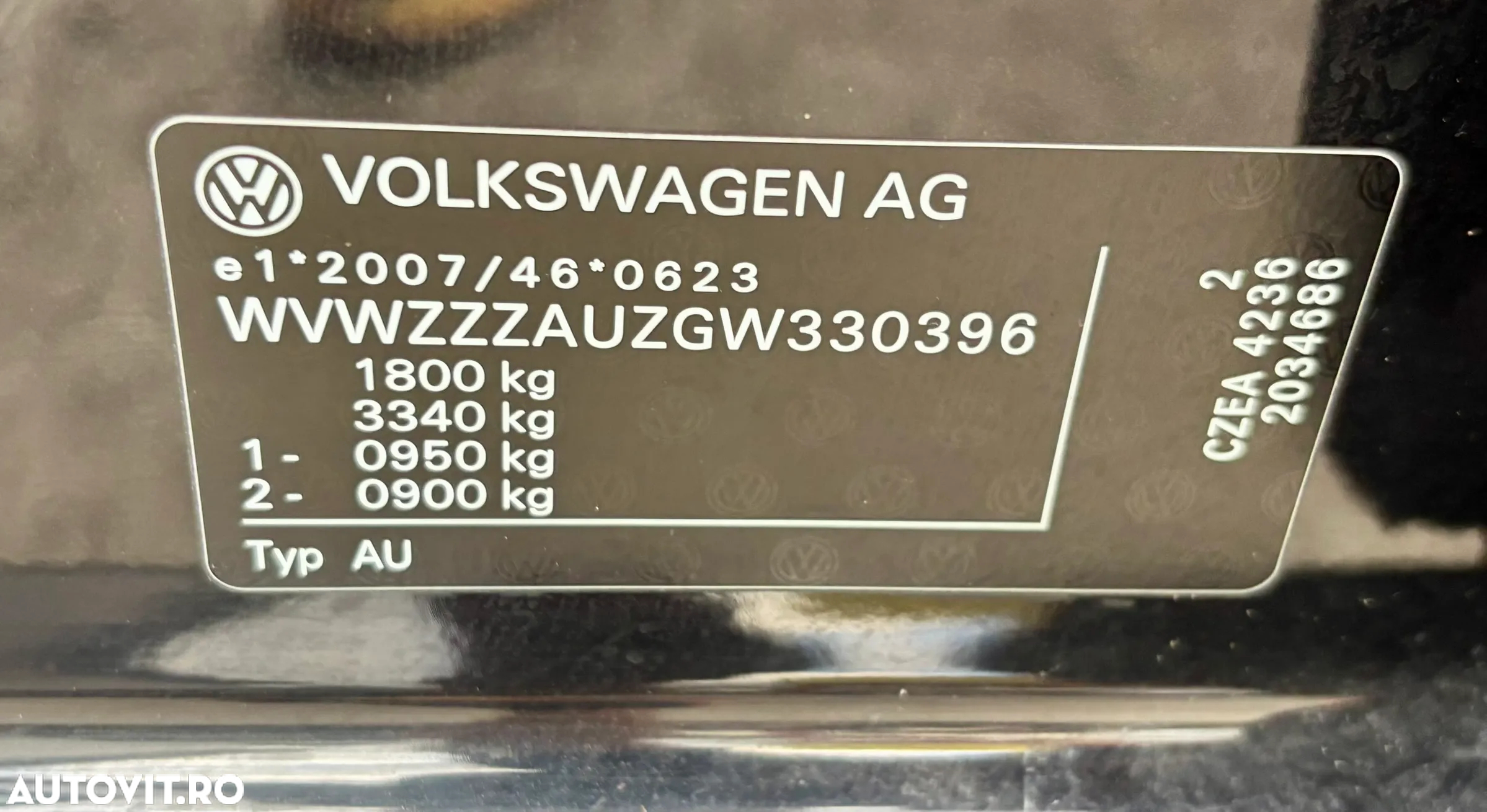 Volkswagen Golf 1.4 TSI Highline - 4