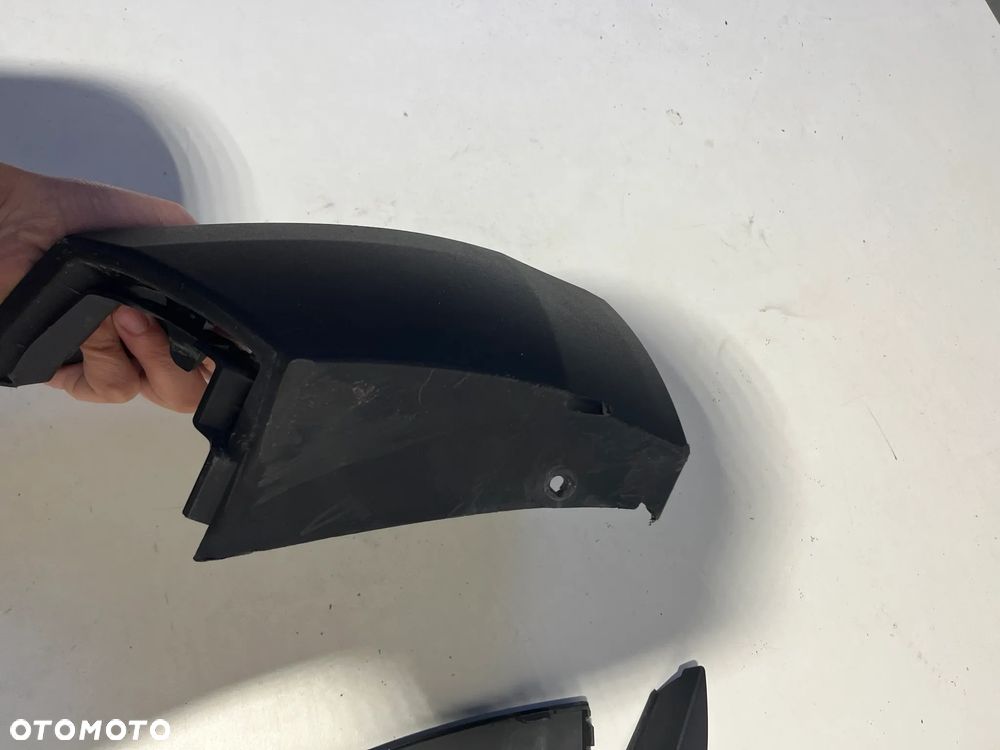 SPOJLER ATRAPA ZDERZAKA LISTWY  SKODA OCTAVIA 4 IV LEWA 5E3807061,5E3853085, 5E3807833C, - 4