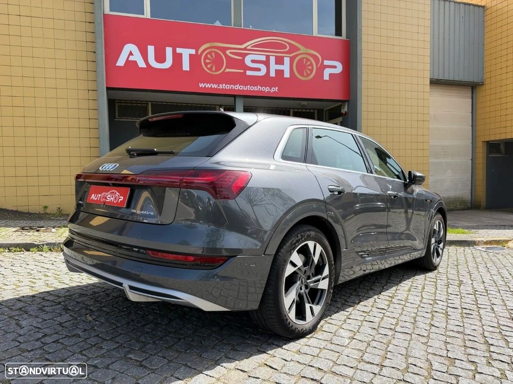 Audi e-tron 55 quattro S line - 15