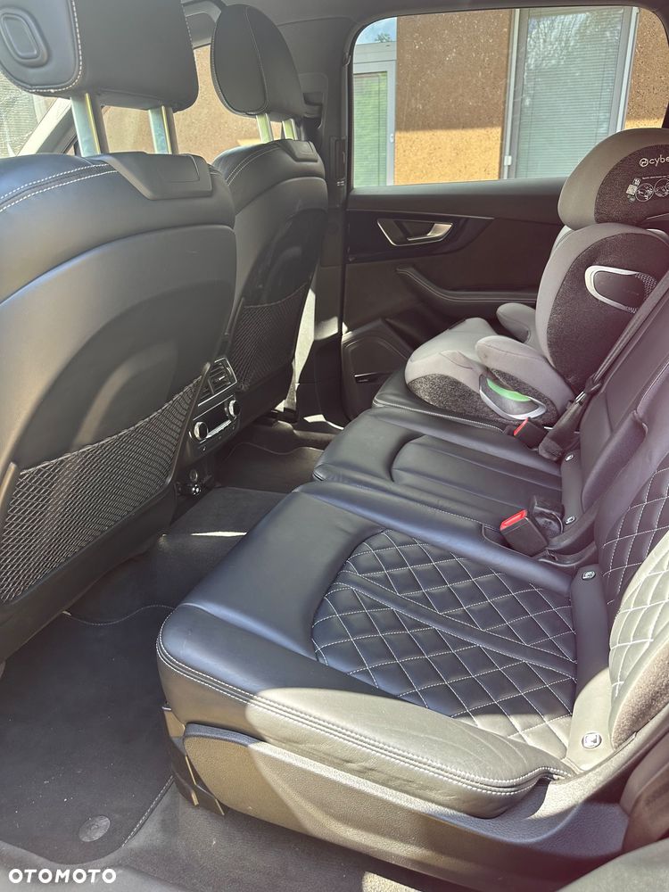 Audi SQ7 4.0 TDI Quattro Tiptronic - 9
