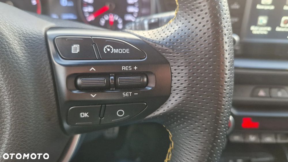 Kia Stonic 1.6 CRDi Platinum Edition - 22