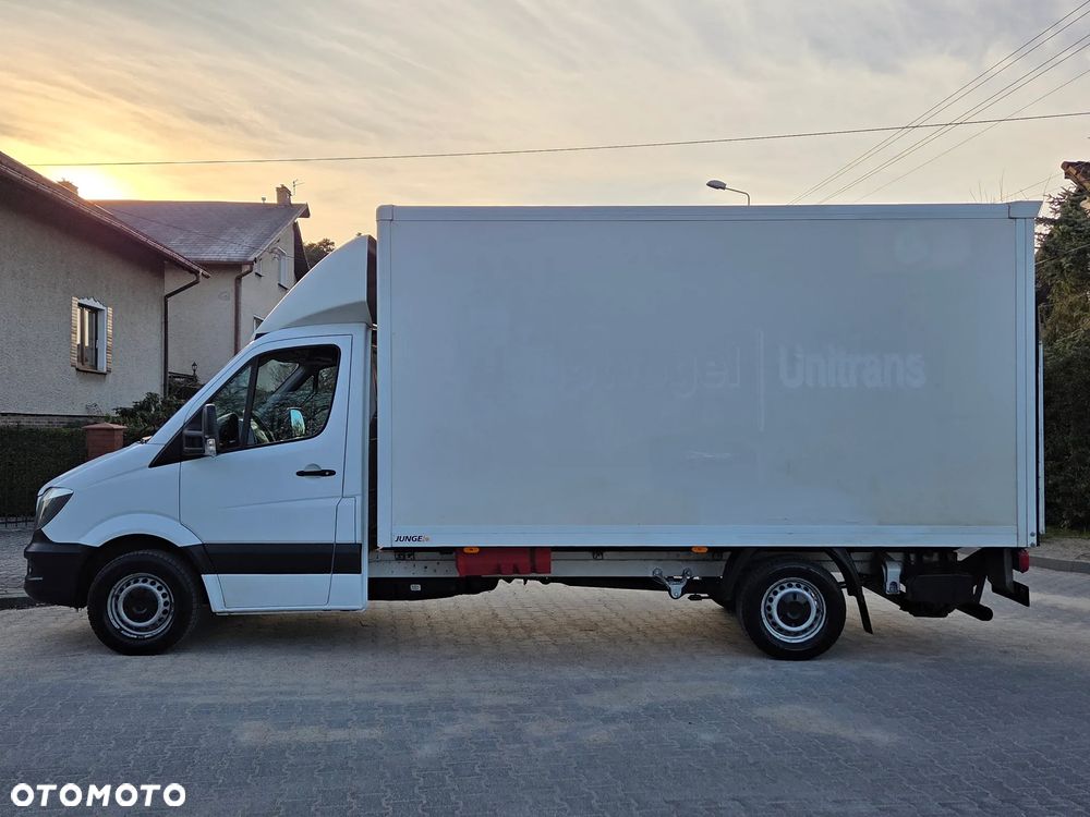 Mercedes-Benz Sprinter - 6