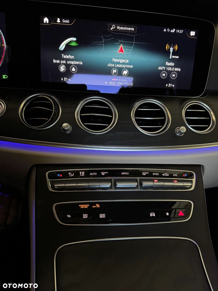 Mercedes-Benz Klasa E 220 d 4-Matic Business Edition - 8