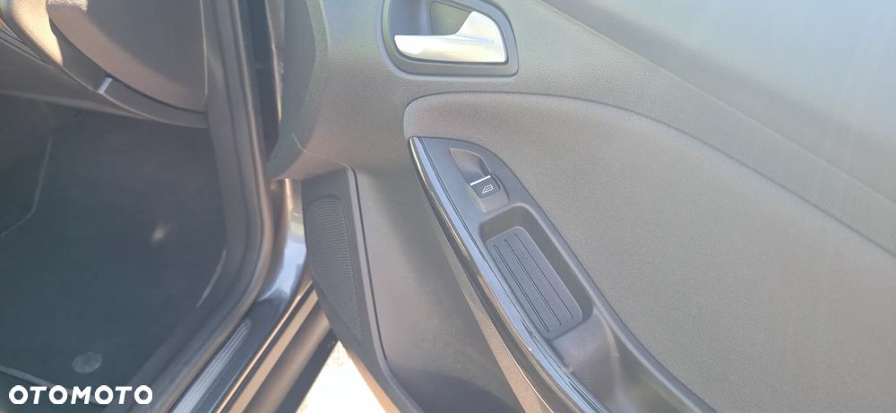 Ford Focus 1.0 EcoBoost Titanium ASS - 22