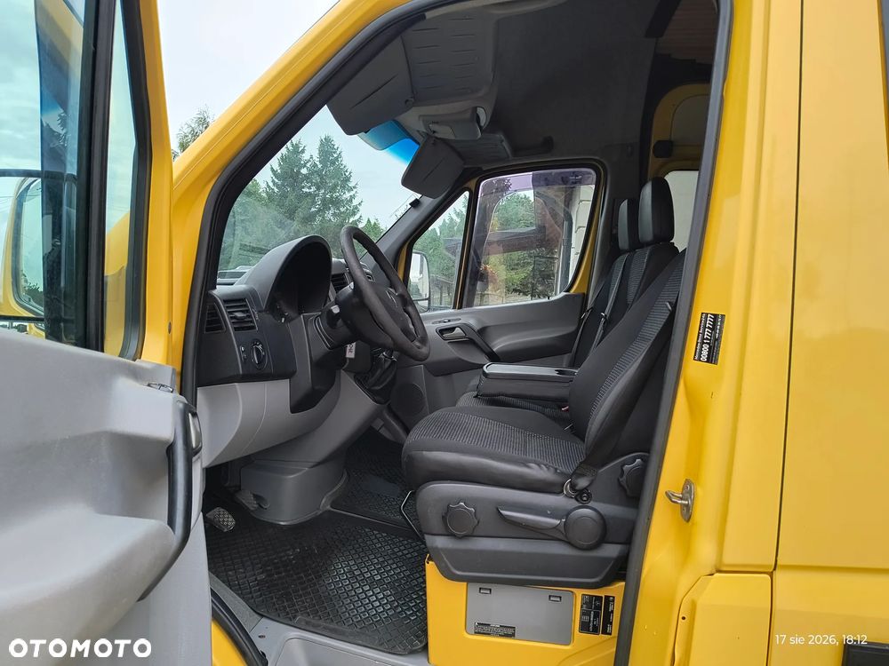 Mercedes-Benz sprinter - 30