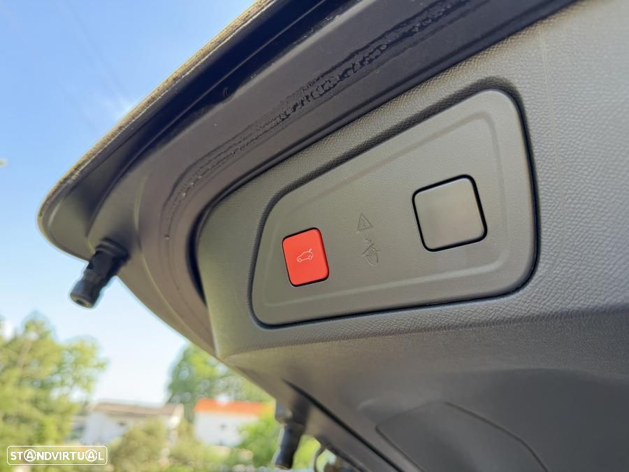 Citroën C5 Aircross 1.6 Hybrid Shine e-EAT8 - 8