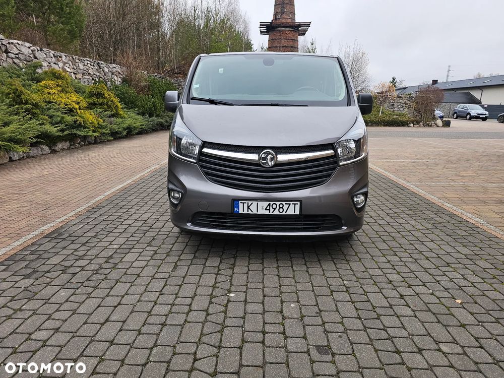 Opel Vivaro - 2
