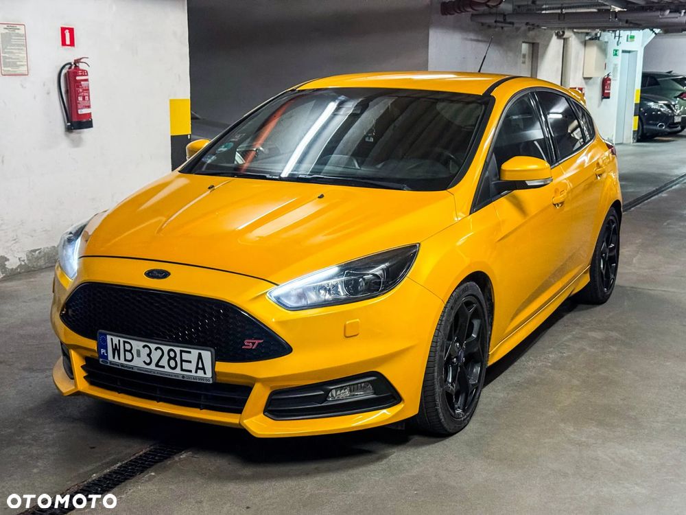 Ford Focus 2.0 EcoBoost ST-2 - 1