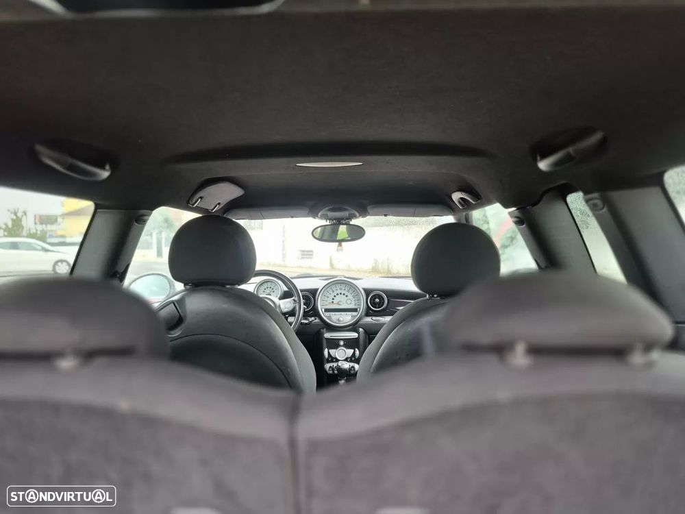 MINI Clubman Cooper D - 21