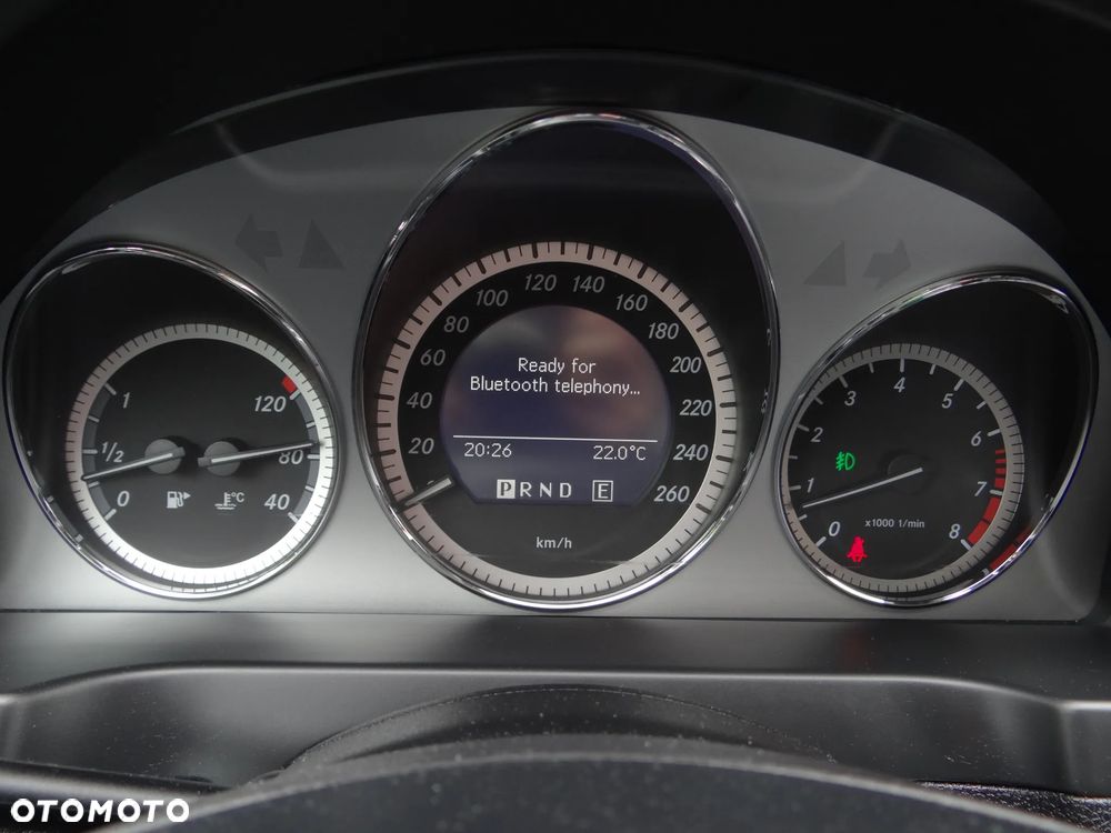 Mercedes-Benz Klasa C 180 BlueEFFICIENCY 7G-TRONIC Avantgarde - 35