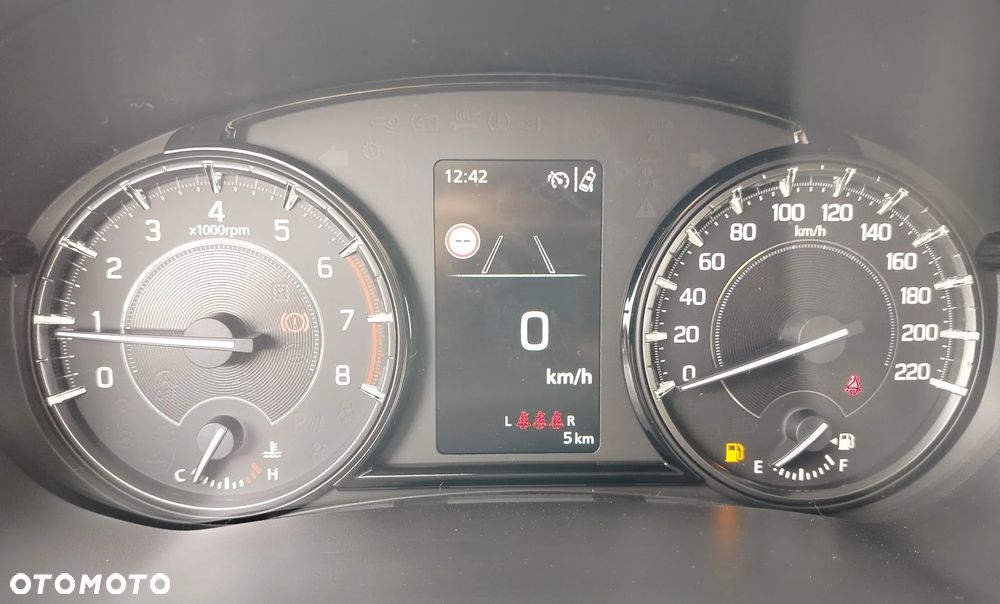 Suzuki Vitara 1.4 Boosterjet mHEV Premium Plus 2WD - 13