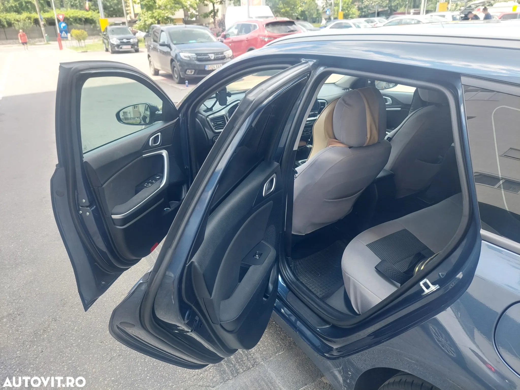 Kia Ceed - 22