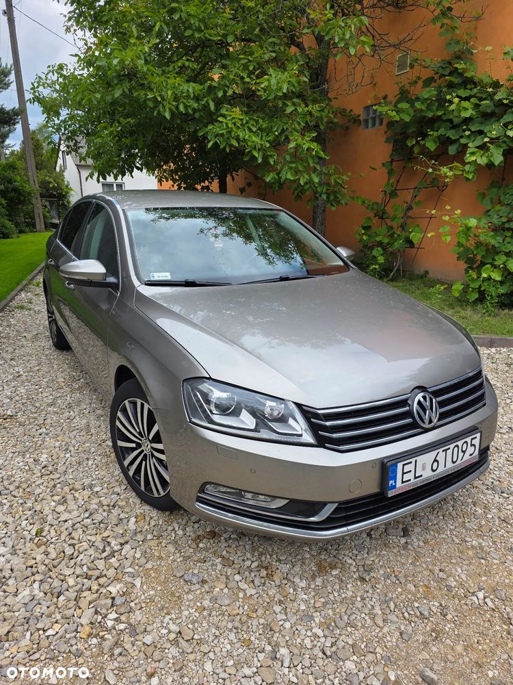 Volkswagen Passat 2.0 TDI Comfortline - 1