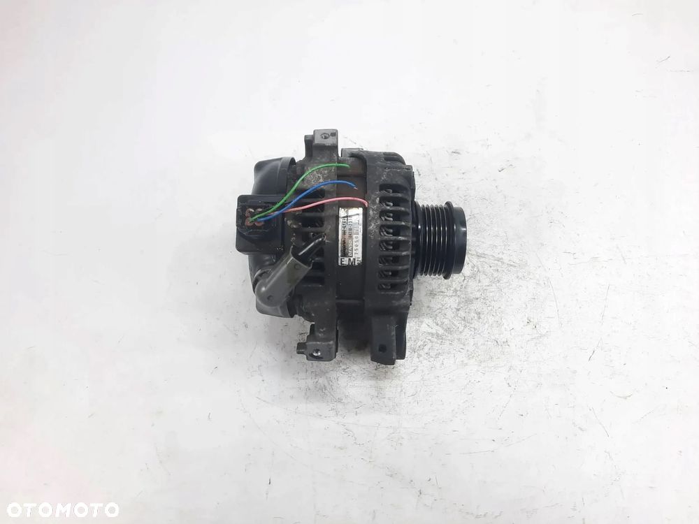 ALTERNATOR TOYOTA YARIS II 27060-0Y040 1.3 - 1