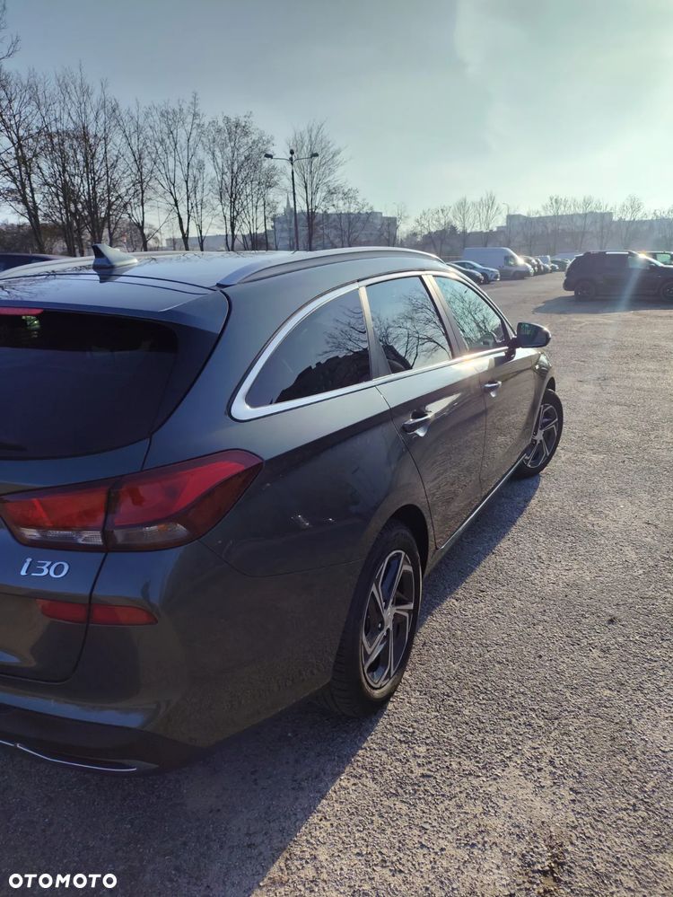 Hyundai i30 1.5 T-GDI 48V-Hybrid Trend - 3